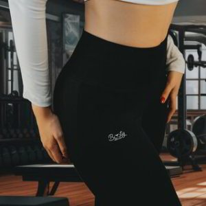 Booty Center Simple Black High-Waisted Leggings & Long Sleeve Sporty Slim fit Set